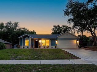 914 Courtland Blvd, Deltona, FL 32738