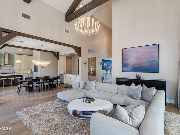 5th image of 4408 N 37TH Way