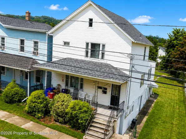 618 Maple St, Scranton, PA 18505