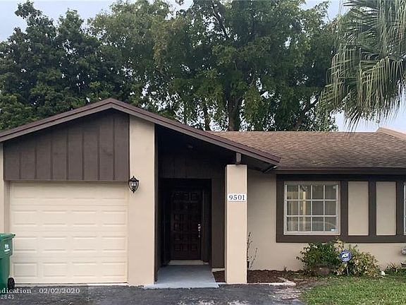 2nd image of 9501 W Elm Ln