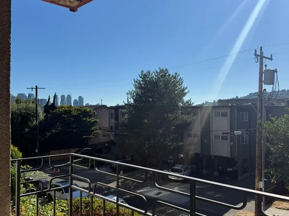 2026 Yale Ave E, 2026 Yale Ave E APT 201, Seattle, WA 98102