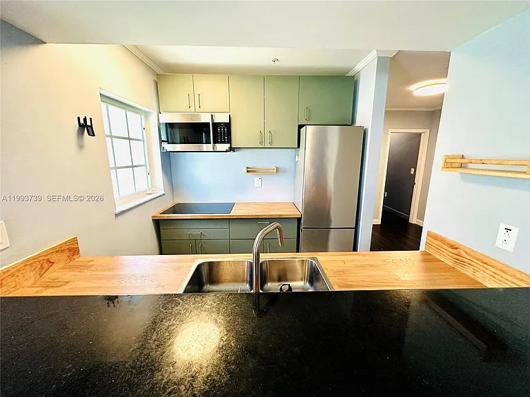 600 Euclid Ave #4B — Photo 8