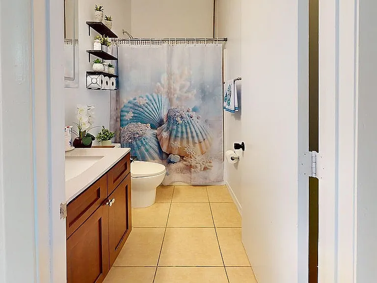 Elegant bathroom