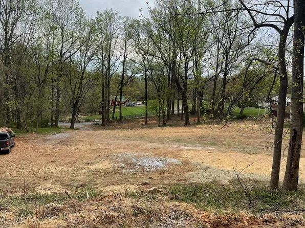 S Mountain Rd, Knoxville, MD 21758