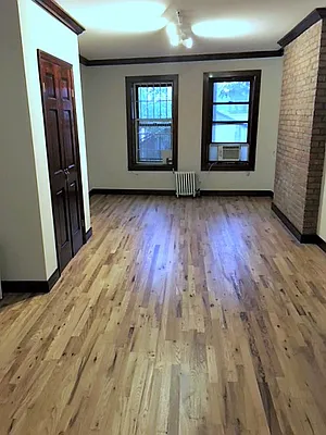 Rented by Metropolitan Equities | media 5