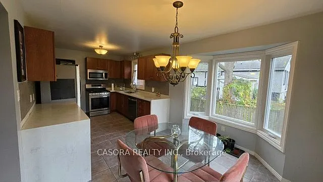 4 bed, $4,000 — Photo 2