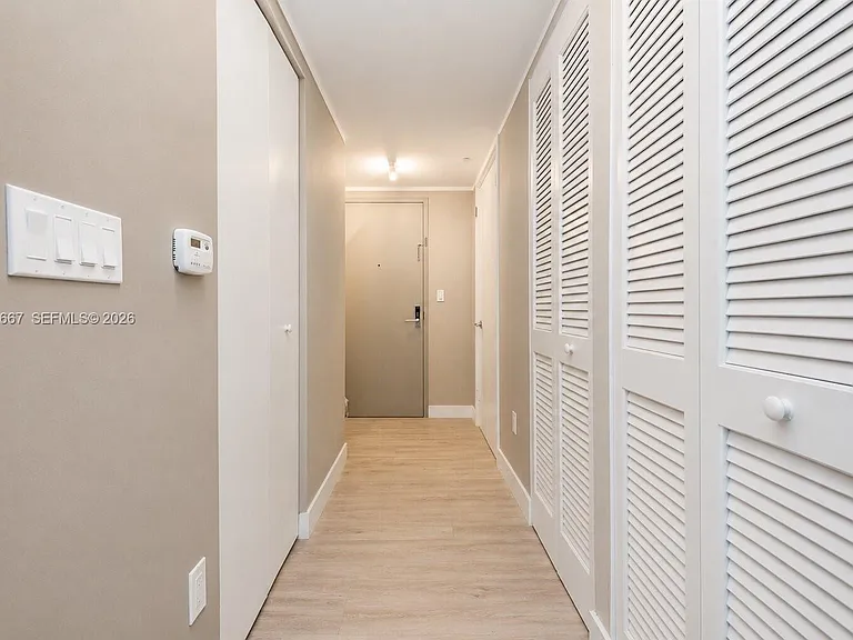488 NE 18th St #1301 — Photo 10