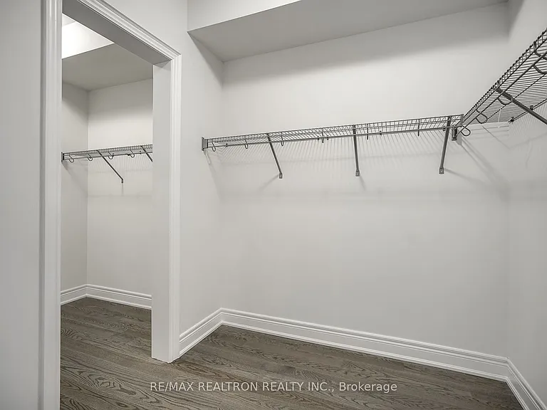 9480 Bayview Ave #4A — Photo 23