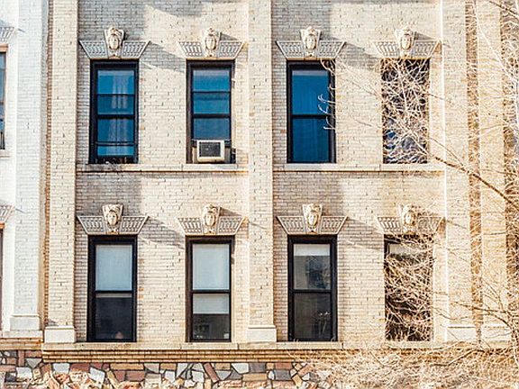 2nd image of 311 Jefferson St #2C
