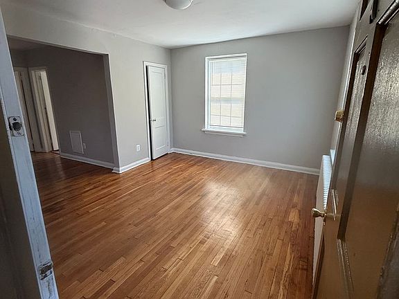 5th image of 3314 E Capitol St NE APT A