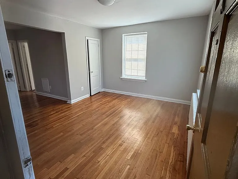 3314 E Capitol St NE — Photo 5