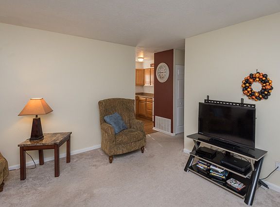 4th image of 11909 Poplarwood Dr