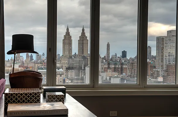 Rented by Corcoran | media 32