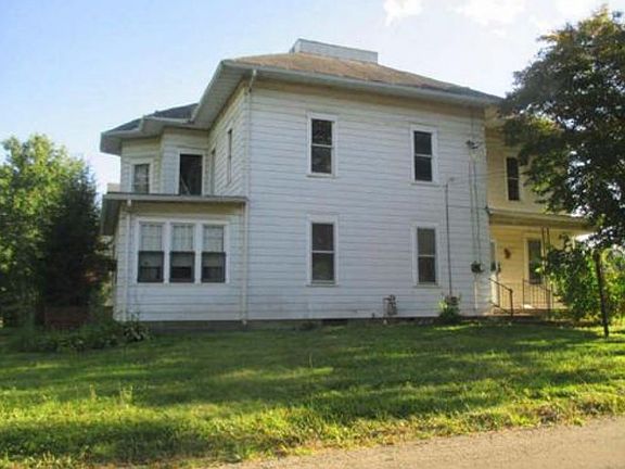 4th image of 235 N Union St