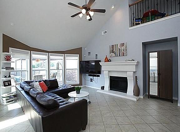 5th image of 11879 Tyler Dr