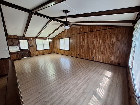 2nd image of 142 Florida Park Rd