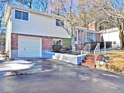 36 Chickering Rd, Dedham, MA, 02026