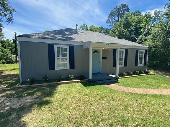 2nd image of 1854 Shadowlawn Blvd