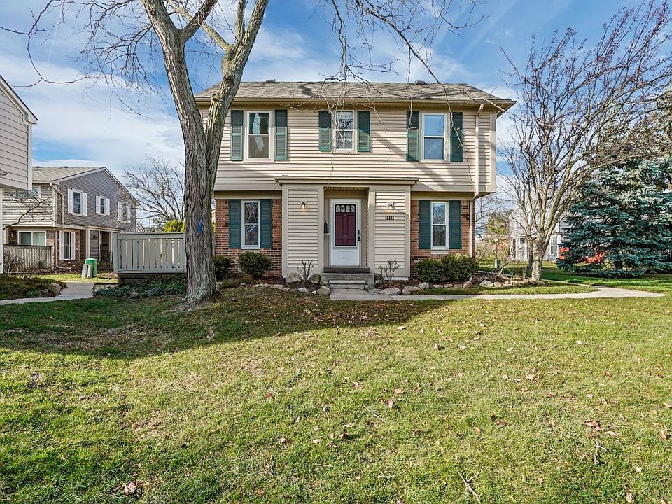 1st image of 2926 W Whittier Ct