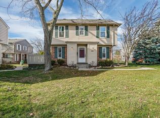 2926 W Whittier Ct, Ann Arbor, MI