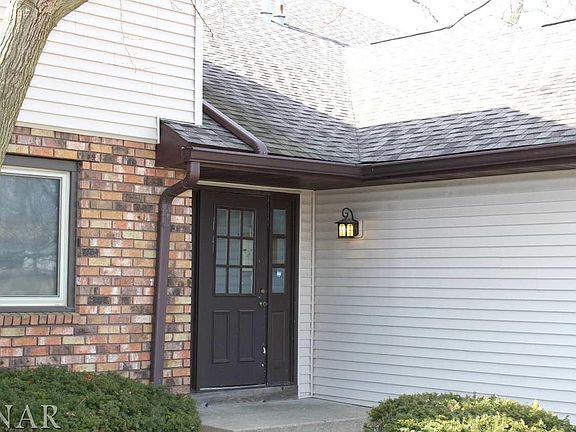 3rd image of 1600 Northbrook Dr APT 12