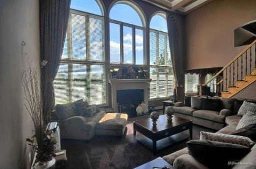 3rd image of 48285 American Elm Dr