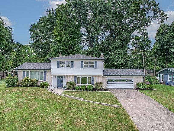 2nd image of 3509 Coachman Dr