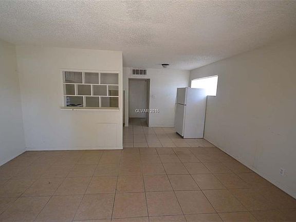 2nd image of 2529 Valley St APT 1