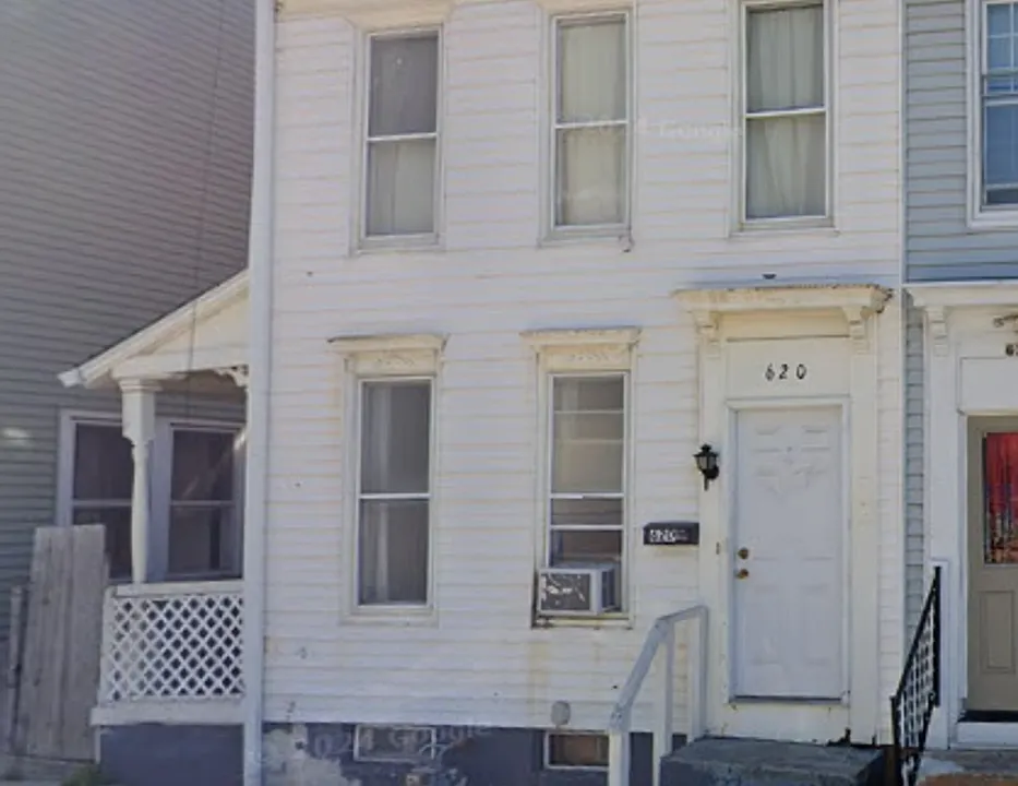 620 Company St