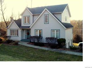 7 Albany Post Rd, Newburgh, NY 12550