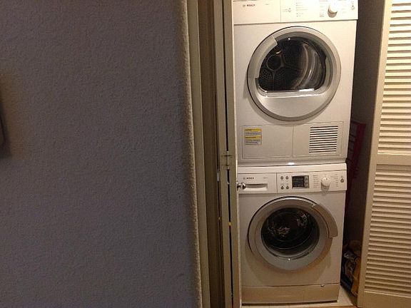 3rd image of 903 Sunrose Ter APT 106