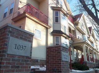 1037 Williamson St UNIT 102, Madison, WI 53703