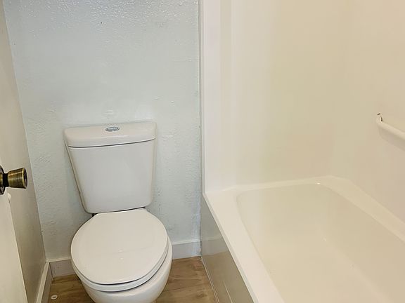 4th image of 3509 N Nesbitt Ave #17384835