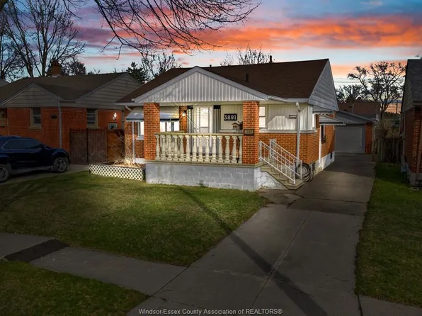 3891 Vaughan St, Windsor, ON N9C 1Z6