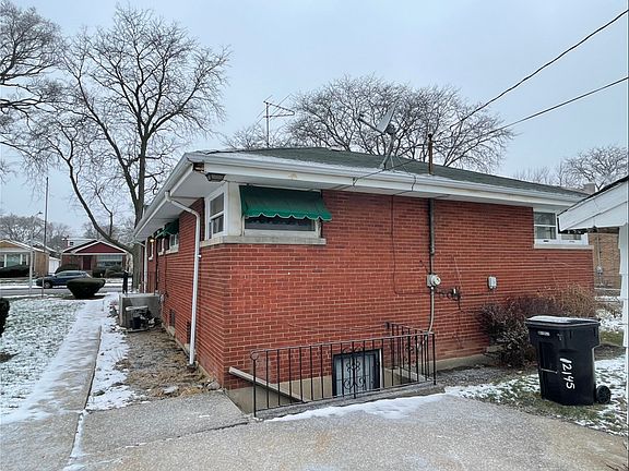 3rd image of 12145 S Wentworth Ave