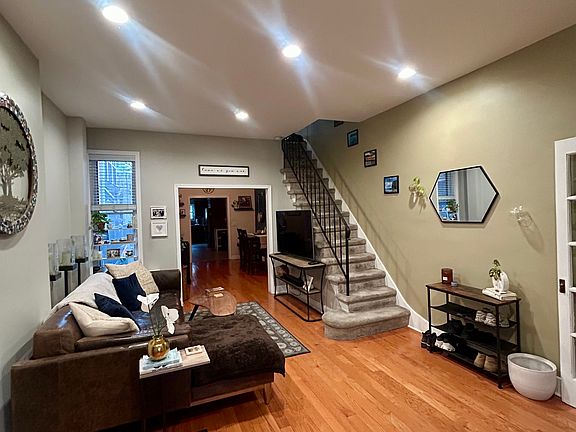 4th image of 2917 Poplar St