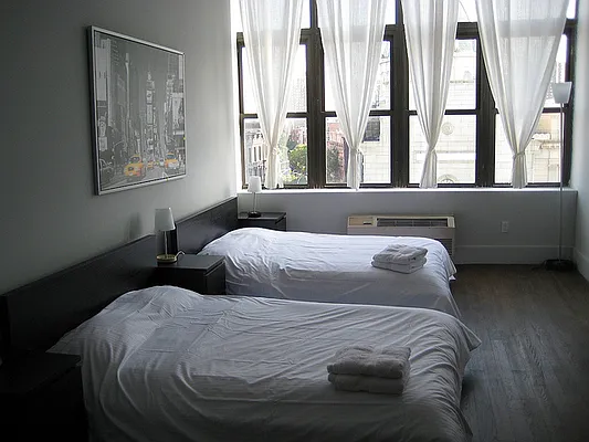 Rented by Link Real Estate NYC | media 40