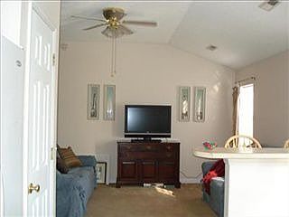4th image of 6425 Gammon Ct