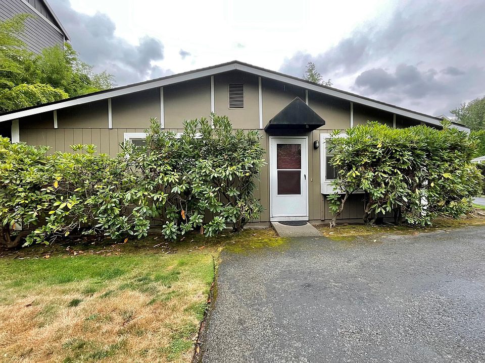 1st image of 164 2nd Pl NW