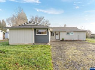 257 N 6th St, Jefferson, OR 97352