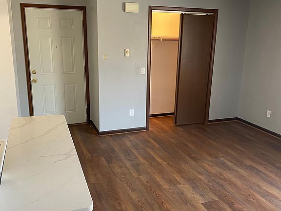5th image of 170 Knox St APT 4