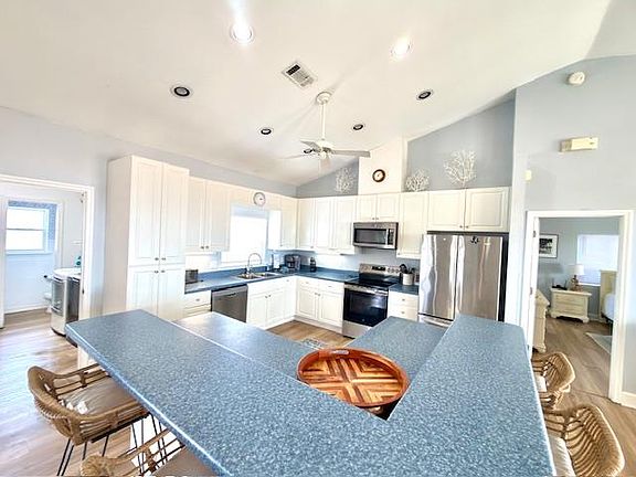 2nd image of 1040 Gulf Beach Dr