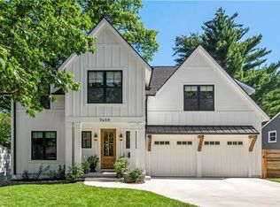 7409 Cherokee Dr, Prairie Village, KS 66208
