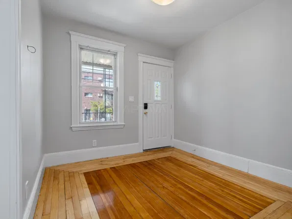 16 Charlton St #2, Medford, MA 02155