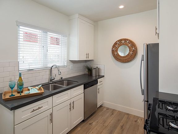4th image of 3435 Artesia Blvd