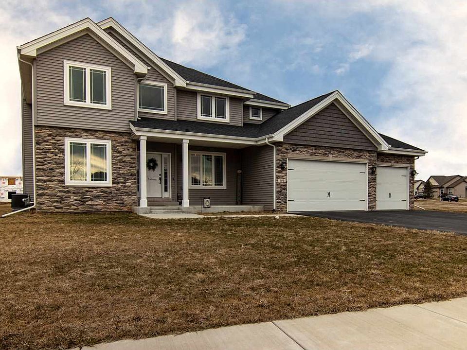 1st image of 785 Freedlund Dr