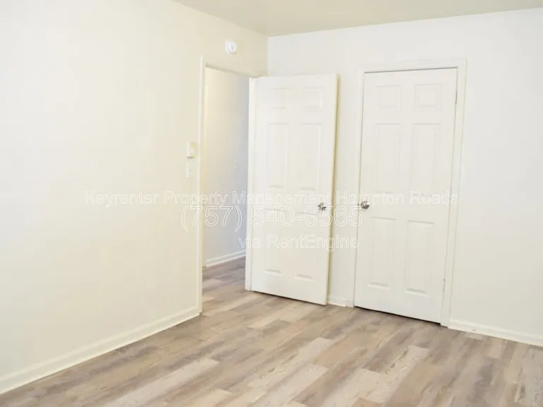 4670 Kincaid Ave #F — Photo 20