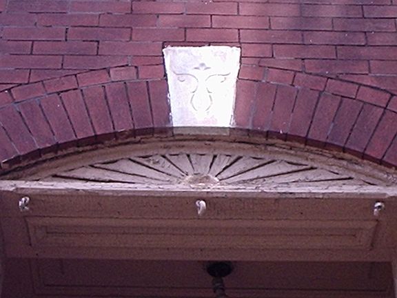 4th image of 3430-3432 S Jefferson Ave