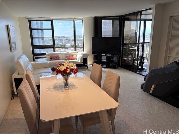 3rd image of 2101 Nuuanu Ave #I904