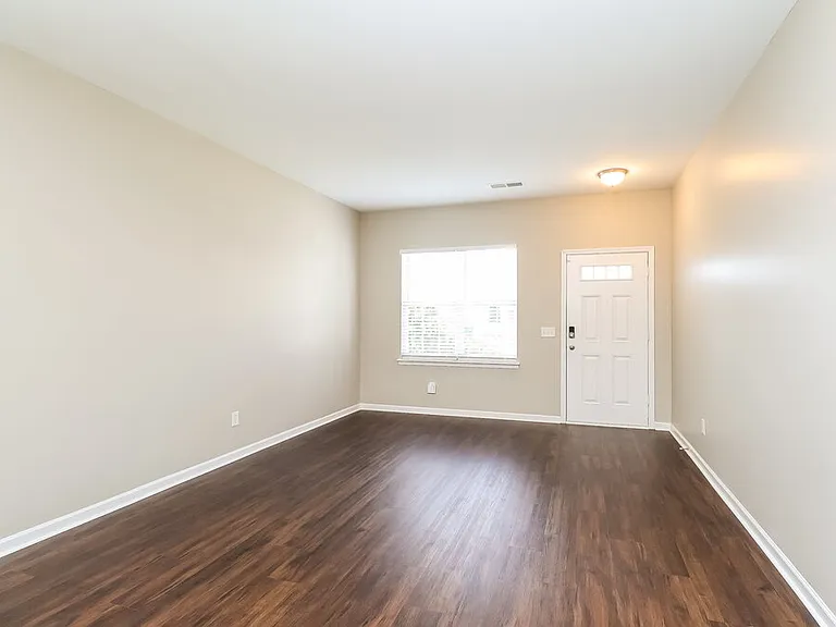 2619 Rozzelles Landing Dr — Photo 7